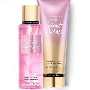 VICTORIA'S SECRET Velvet Petals set Mist & Lotion